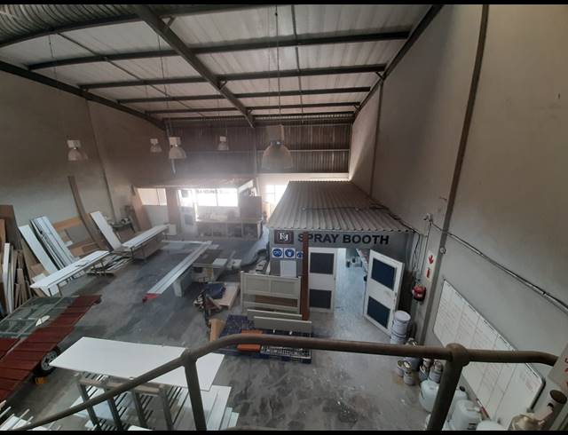 283M² WAREHOUSE TO LET IN WESTMEAD